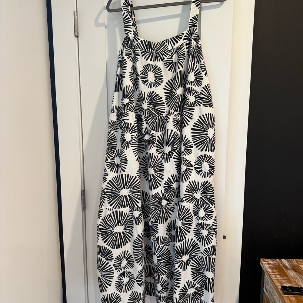 LOFT Monochrome Patterned Tunic Dress